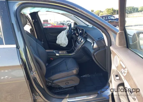 2020 Mercedes-Benz Glc 300 из США, поврежденный, VIN WDC0G8DB3LF705666